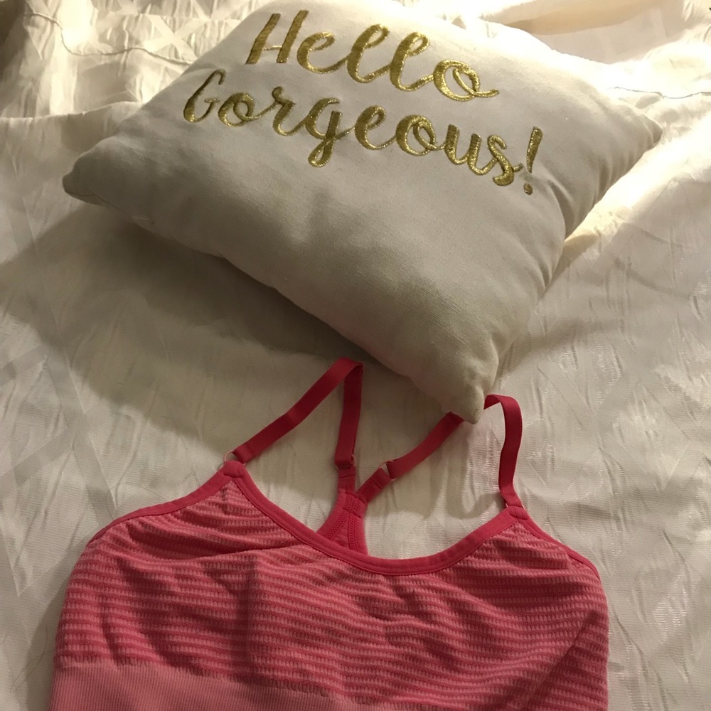 🌸Sports bra no padding🌸